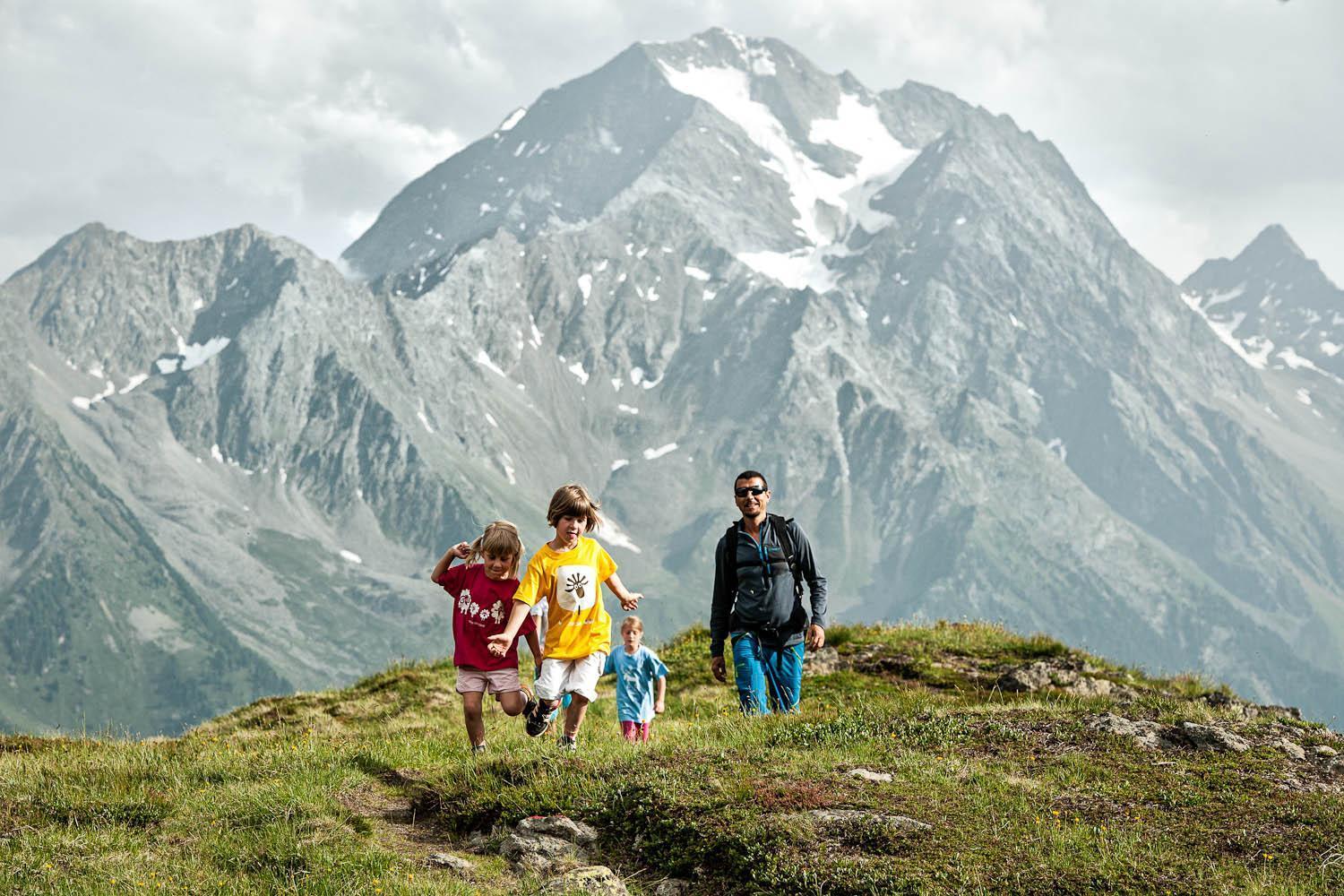 Familien- & Vitalhotel Auenhof Fulpmes Exteriér fotografie