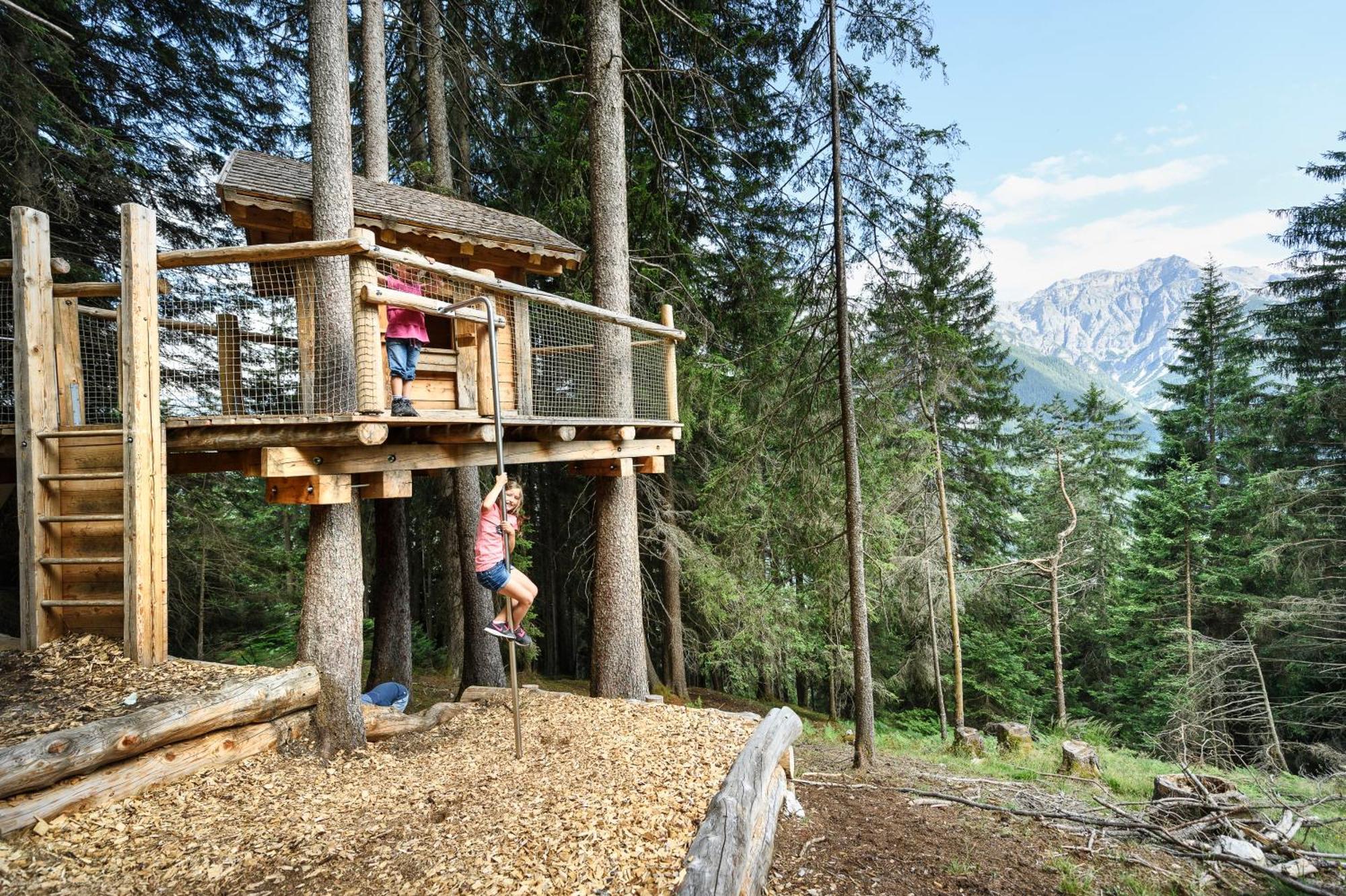 Familien- & Vitalhotel Auenhof Fulpmes Exteriér fotografie