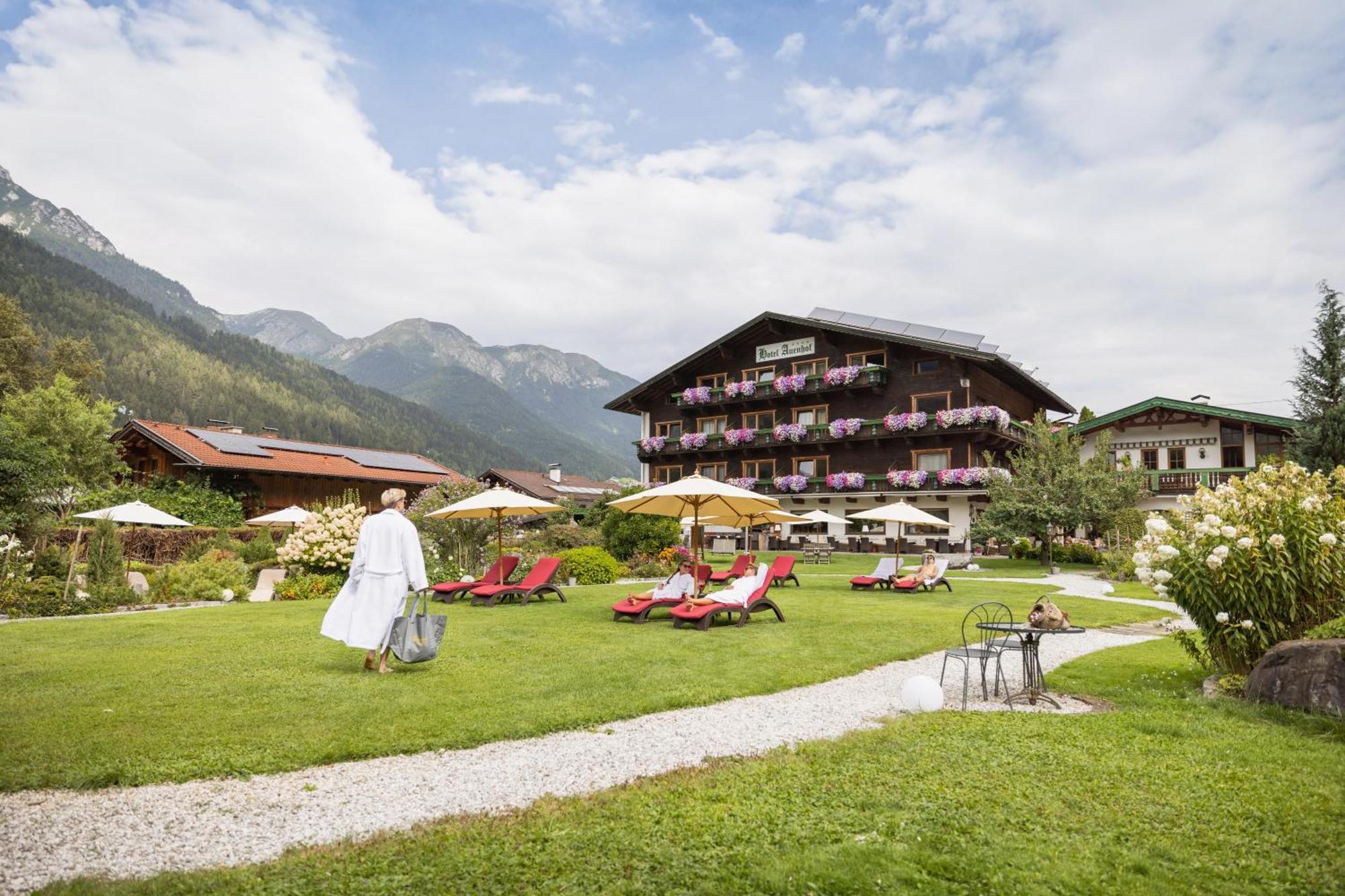 Familien- & Vitalhotel Auenhof Fulpmes Exteriér fotografie